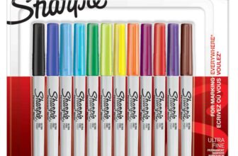 Sharpie Permanent Markers Ultra Fine Point for Precise Marks Assorted Colours 12 Marker Pens