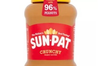 Sun-Pat Crunchy Peanut Butter 570g