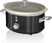 Swan Retro 3.5 Litre Slow Cooker, 3 Temperature Settings, Keep Warm Function, Removable Ceramic Inner Pot, 200W, Black, SF17021BN