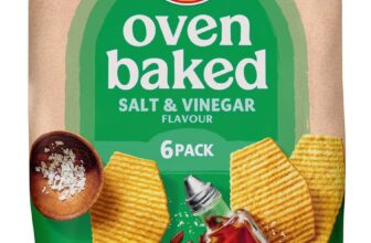 Walkers Oven Baked Salt and Vinegar Crisps, 6 x 22 g