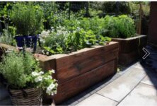 Wickes Decorative Charred Brushwood Garden Sleeper – 100 x 150mm x 1.2m (Free C&C)