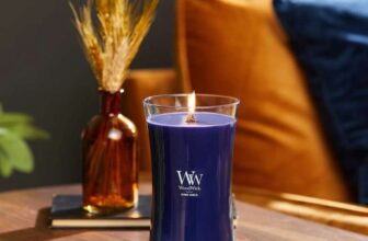 Wood Wick Candle Hourglass Hinoka Dahlia – 609g (6 Variants Available)