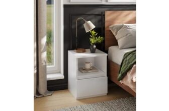 Wooden Nightstand Bedside Table with Drawer