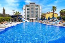 21 Nts 2 Adults (24Sep-15Oct) S-C Apartment Marmaris £14.81pp per night incl. Jet2 Luton Flights, 32kg LuggageBackpack, Transfers plus Tax