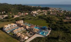 7 Nts 2 Adults & 1 Child Corfu Half Board w/Balcony 02-09 Oct £25.41pp per night incl TUI London Gatwick Flights Breakfast & Dinner