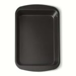 Amazon Basics Baking Tray, Non-Stick Baking Pan, Carbon Steel, Oven and Dishwasher Safe, 33.0 x 22.8 cm