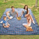 Armo Extra Large Tartan Picnic Blanket, Carrying Handle Waterproof Washable Picnic Camping Blanket 200 x 147cm