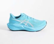 Asics Novablast 6