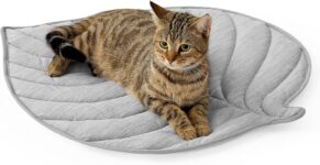 COZY KISS Dog Cooling Mat for Dogs or Cats, Leaf Shaped Pet Pad, 68x58cm