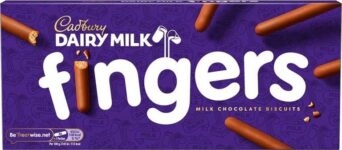 Cadbury Fingers Crossed Milk Chocolate Biscuits, 114 g (Pack of 1) £1.06 – £1.18 with S&S