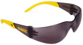 DeWalt Protector Smoke Ploycarbon Safety Glasses (S&S £3.39) size M