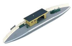 Hornby R590 OO Gauge Station Halt, Model Train Accessories for Adding Scenery, Dioramas, Woodland, Buildings and More