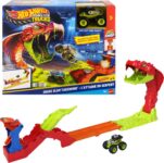 Hot Wheels Monster Trucks Snake Slam Takedown & Exclusive Bone Shaker