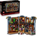 LEGO Icons Bookshop: Book Nook – 3D Shelf Decor incl. 2 Minifigures & Accessories 11379 (Pre-order 01/10/2026)