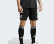 Liverpool FC 25/26 Third Goalkeeper Shorts, Size XS-S – Free Delivery for Members