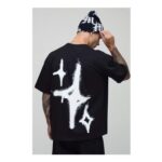 Man Black Oversized Graffiti Spray Star T-Shirt