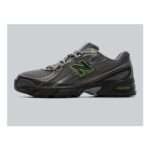 New Balance 740 Trainer