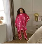 OHS Kids Bow Print Hoodie Blanket – Hot Pink