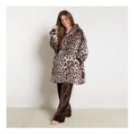 OHS Leopard Print Hoodie Blanket – Monochrome