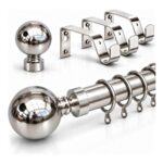 Oxford Homeware Extendable Curtain Pole Set with Finials and Rings