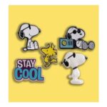 Peanuts Snoopy Set of 5 Pin Badges