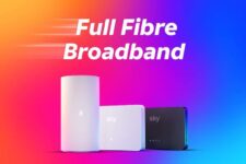 Sky 900Mbps Full Fibre Gigafast Broadband (2.5Gbps £32pm) £130 TopCashback & £200 Switching Credit – £29pm / 24
