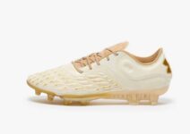 Under Armour Clone Magnetico Elite 3.0 FG Size 6, 9-9.5