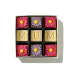 White Chocolate Mum & Flowers