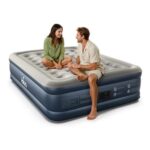 iDOO King Size Inflatable Air Mattress with Built-in Pump