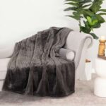 Berkshire Luxe Faux Fur Heated Throw in Grey, 127 x 152 cm