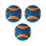 Chuckit Ultra Squeaker Rubber Ball, Medium, 6.5 Cm (3-Pack)