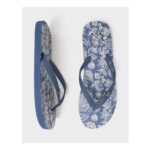 Crew Clothing Flip Flops – Blue Botanical Print
