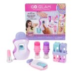 GO GLAM Nail Kit: 200 Nails, 4 Designs, 2 Applicators