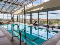Krakow (Poland): 2 nights in 4-Qubus Hotel incl. flights 2 travelers from £159pp top-floor pool, jacuzzi & saunas Nov 24-26