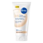 NIVEA BB Tinted Moisturiser SPF 15 Light (3 x 50ml) – (£6.44 / £5.68 max S&S) w/voucher