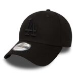 New Era MLB League Essential 39THIRTY Cap, Black/Black, Size S/M