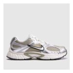 Nike V5 RNR Trainers – Silver