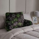 OHS Gaming Fleece Cuddle Cushion – Black/Green