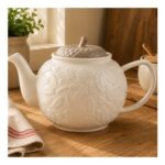 Price & Kensington Acorn 6-Cup Teapot