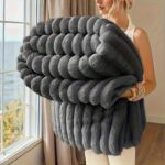ROSEKIND Soft & Warm Fleece Blanket 100x150cm Dark Grey, 300GSM – Sold by ROSEKIND JULY Store