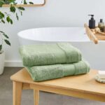 Ultra Soft 100% Cotton 2 x Sage Bath Sheets (150cm x 90cm) Free C&C Only