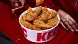 10 Chicken Tenders / 20 Hot Wings / 2 Zinger Burgers 4 Wings – via app/online