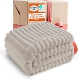 Bedsure Fleece Throw Blanket for Bed – Fluffy Throw, Beige, 130×170 cm