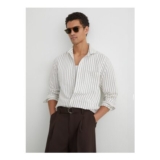Dupree Modal-Blend Seersucker Pinstripe Shirt Regular-Fit in White/Blue