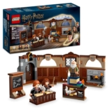 LEGO Harry Potter Hogwarts Castle: Charms Class Set – with 3 Minifugures incl. Hermione Granger & Ron Weasley, Levitation Function – 76442