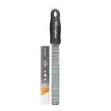 Microplane Zester Grater in Black for Citrus Fruits, Hard Cheese, Ginger, Chocolate and Nutmeg with Fine Stainless Steel Blade