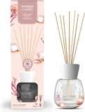 Yankee Candle Signature Scented Reed Diffuser Pink Sands Aroma Diffuser up to 10 Weeks of Fragrance 100 ml for Women